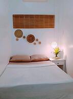 Tropical Vibes Inn Siargao