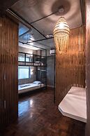 Connector Hostel