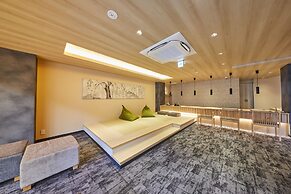Rinn Shirakawa South