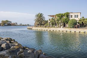 Porto Romano The Marina Resort