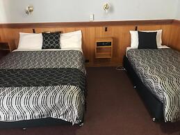 County Lodge Motor Inn