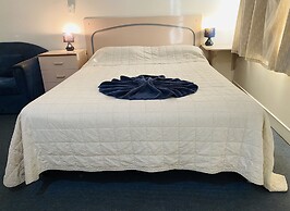 County Lodge Motor Inn