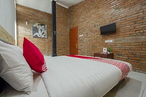 OYO 2380 Alea Guesthouse