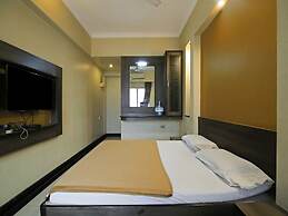 Royal Regency Lodge