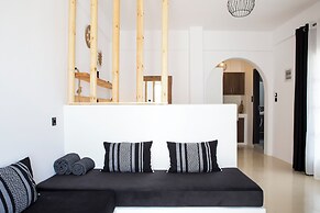 Paros King Luxury Apartments
