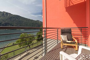 Mamma Ciccia Holiday Home - Lake View