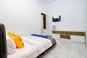 OYO 2240 Simpang Tujuh Residence