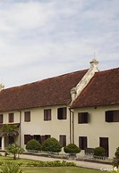 Hotel O Lulu Homestay