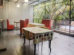 SPOT ON 2375 Faris Homestay