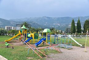 Family Apartment Budva