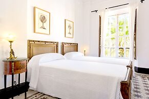 Genteel Home Romanilla