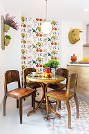 Genteel Home Romanilla