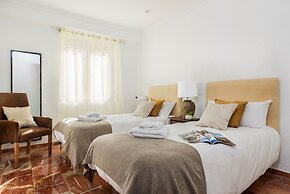 Genteel Home Gran Capitan