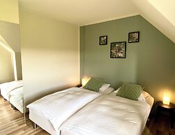 Paradise Cave Hostel & Guesthouse