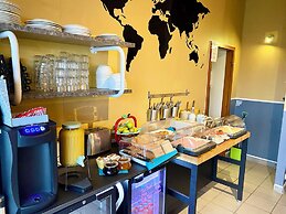 Paradise Cave Hostel & Guesthouse