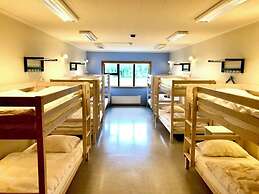 Paradise Cave Hostel & Guesthouse