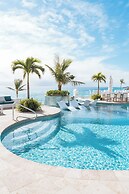 Azura Bermuda