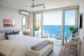 Azura Bermuda