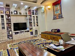 Sherpa Sweet Home