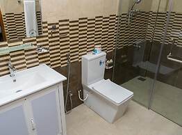 MRD Beach Hotel