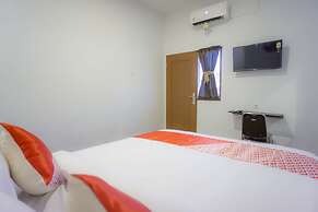 Hotel O Citra Anggrek
