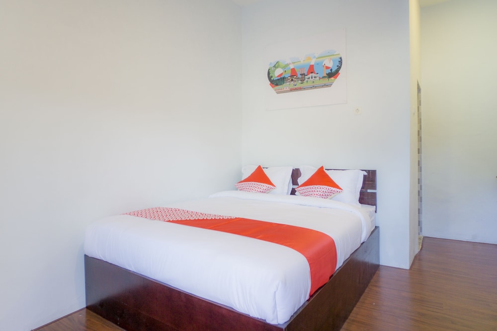 Hotel O Citra Anggrek