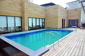 Holiday Inn Gurugram Sector 90 by IHG