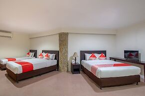 Flagship 2688 Guntur Hotel