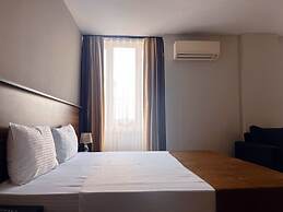 Privado Hotels