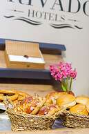 Privado Hotels