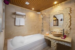 Carna Cave Hotel
