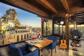 Carna Cave Hotel