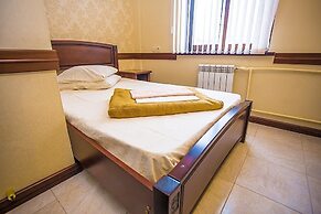 Turist Hotel