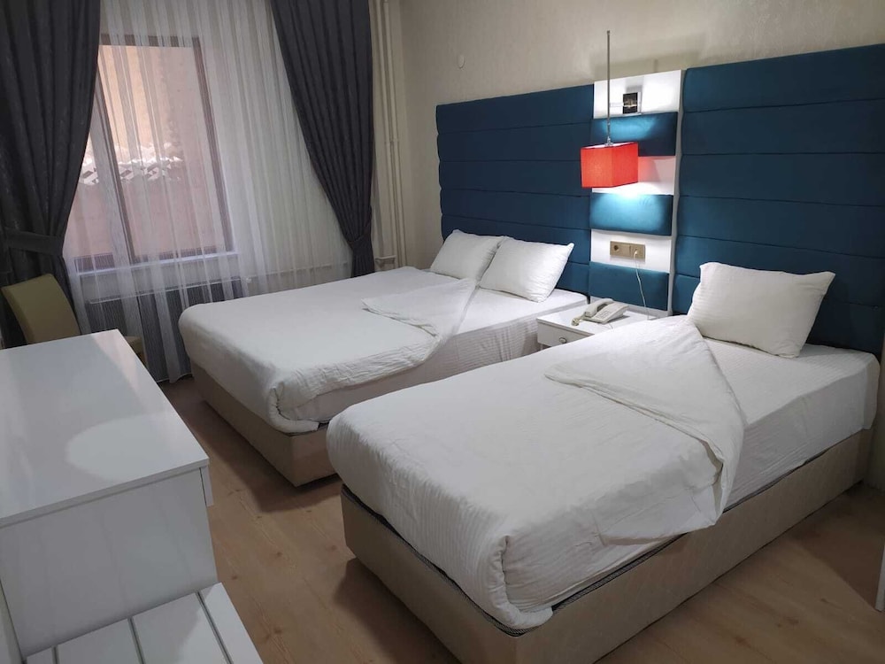 Athena Life Hotel