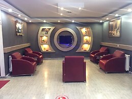 Athena Life Hotel
