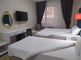 Athena Life Hotel