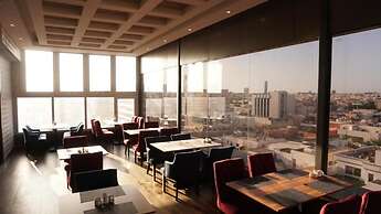 EVA Hotel