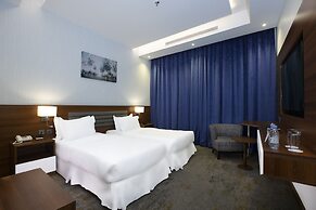 EVA Hotel
