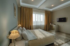 Tesoro Hotel