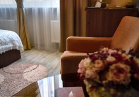 Tesoro Hotel