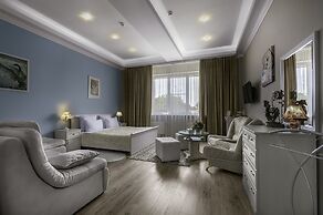 Tesoro Hotel