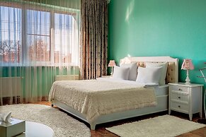 Tesoro Hotel