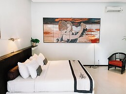 Casa Artista By Villa Kresna