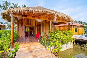Floating Khmer Village Resort
