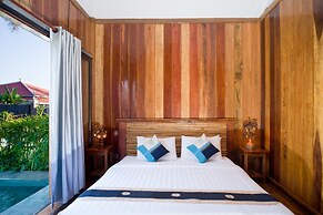Floating Khmer Village Resort