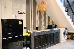 87 Oldtown @ River Pier