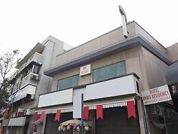 Hotel Paris Residency