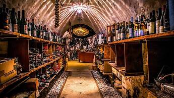 Hotel Antico Furlo