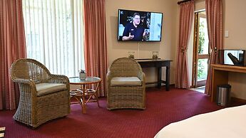 Lamor Guest House