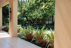 Lamor Guest House